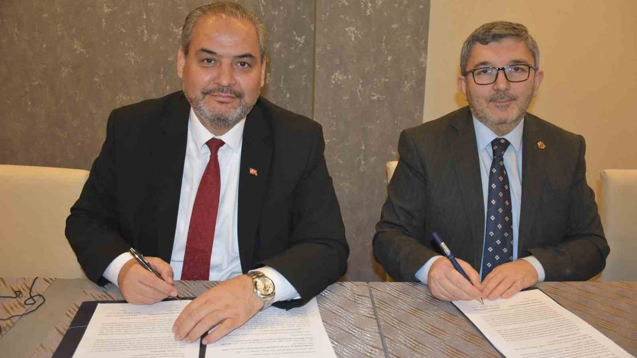 Bilecik Şeyh Edebali ve Afyonkarahisar SBÜ Arasında Akademik İş Birliği Protokolü