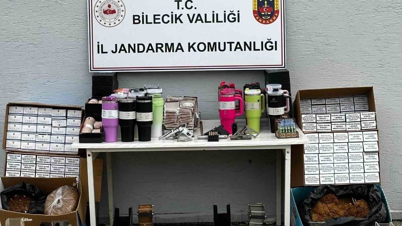 Bilecik Söğüt'te Kaçakçılık Operasyonu: Silah Parçaları ve Sigara Malzemeleri Ele Geçirildi