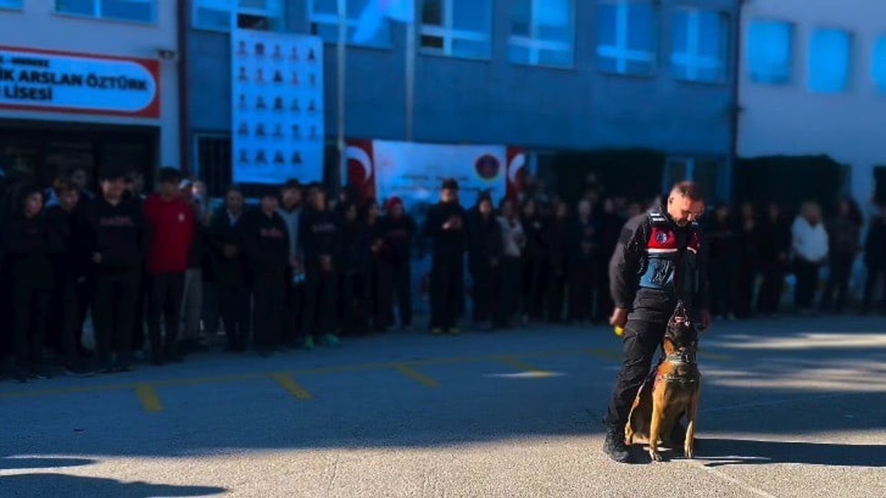 Bilecik'te 346 Öğrenciye Yerli ve Milli Jandarma Sistemleri Tanıtıldı