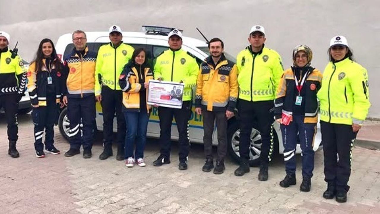 Bilecik'te Ambulansa Yol Ver Uyarısı