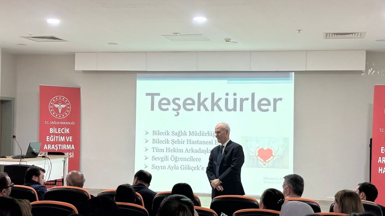 Bilecik’te 'Hatasız Hekimlik Mümkün Mü?' Semineri