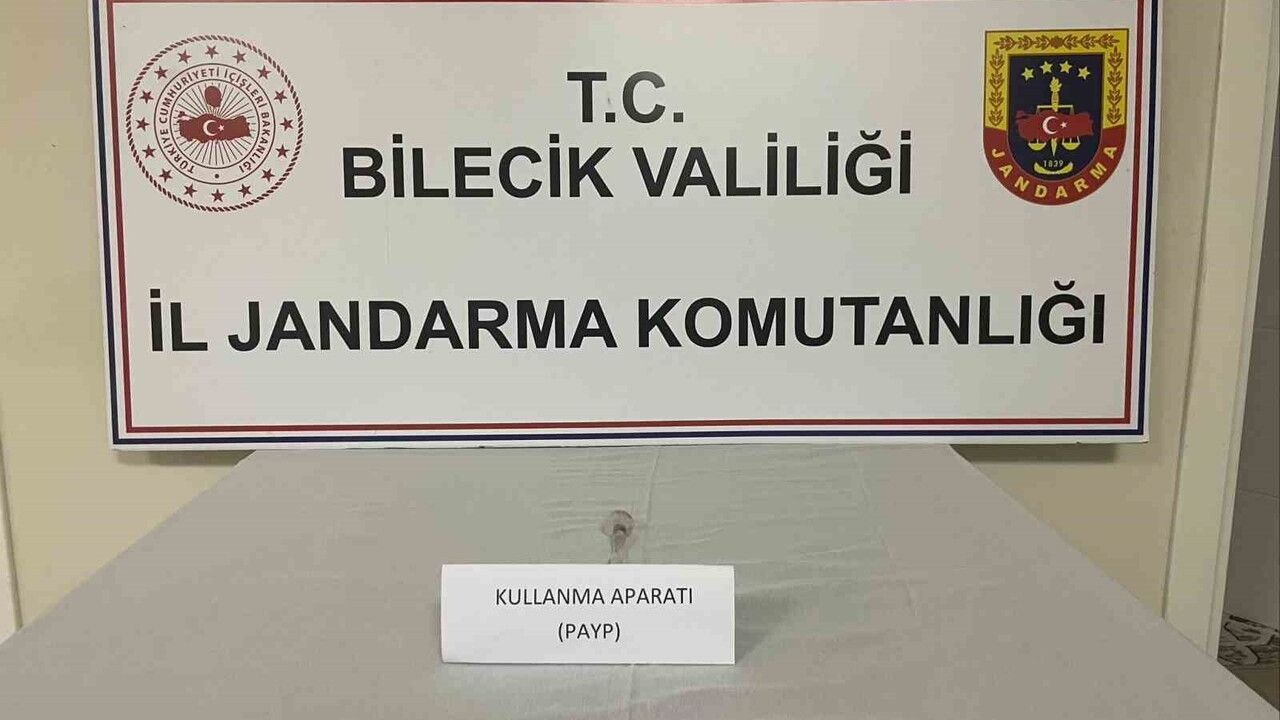 Bilecik'te Jandarma Uygulamasında Araçtan 'Payp' Ele Geçirildi