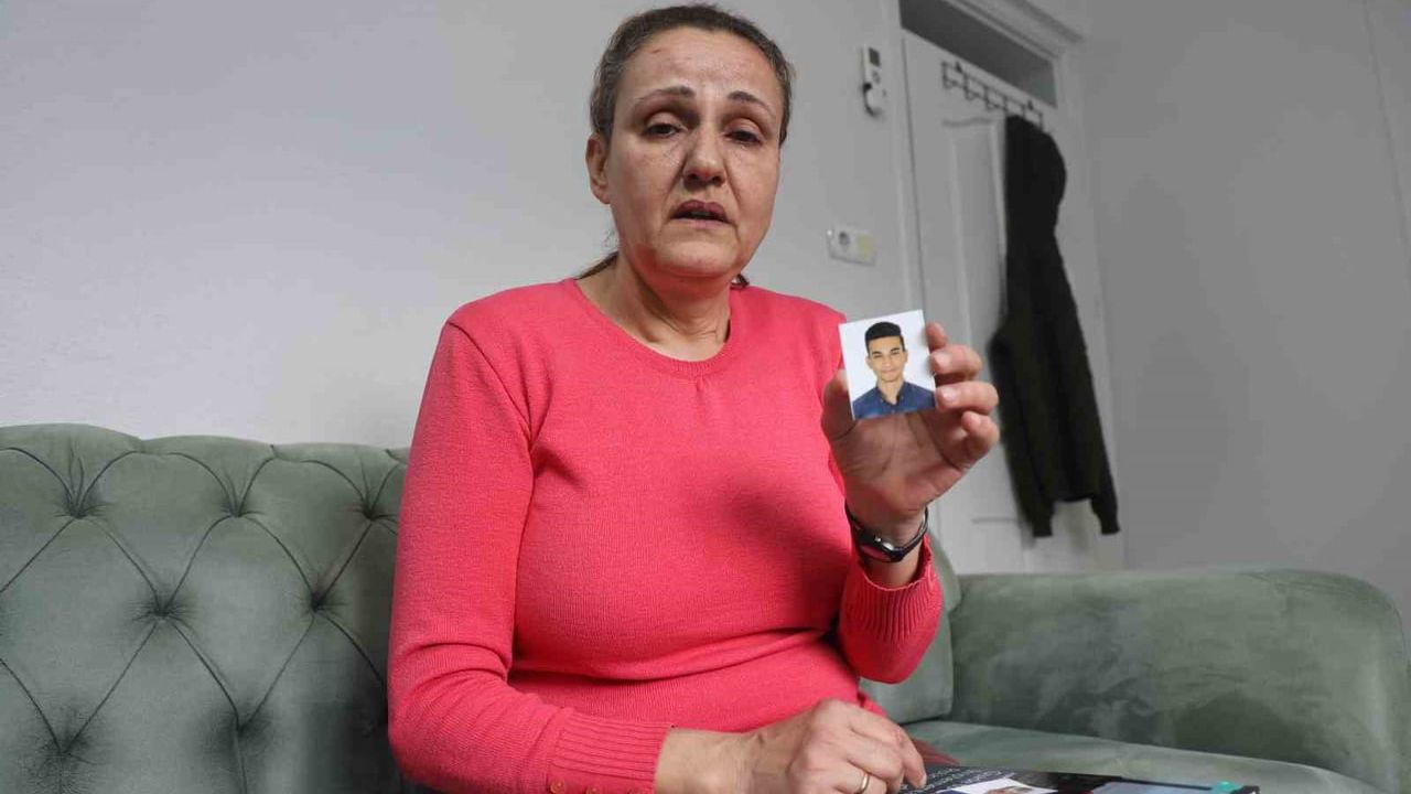 Birleşik Arap Emirlikleri’nde Tutuklanan Genç Kaptanın Annesi: 'Sesine Hasret Kaldım'