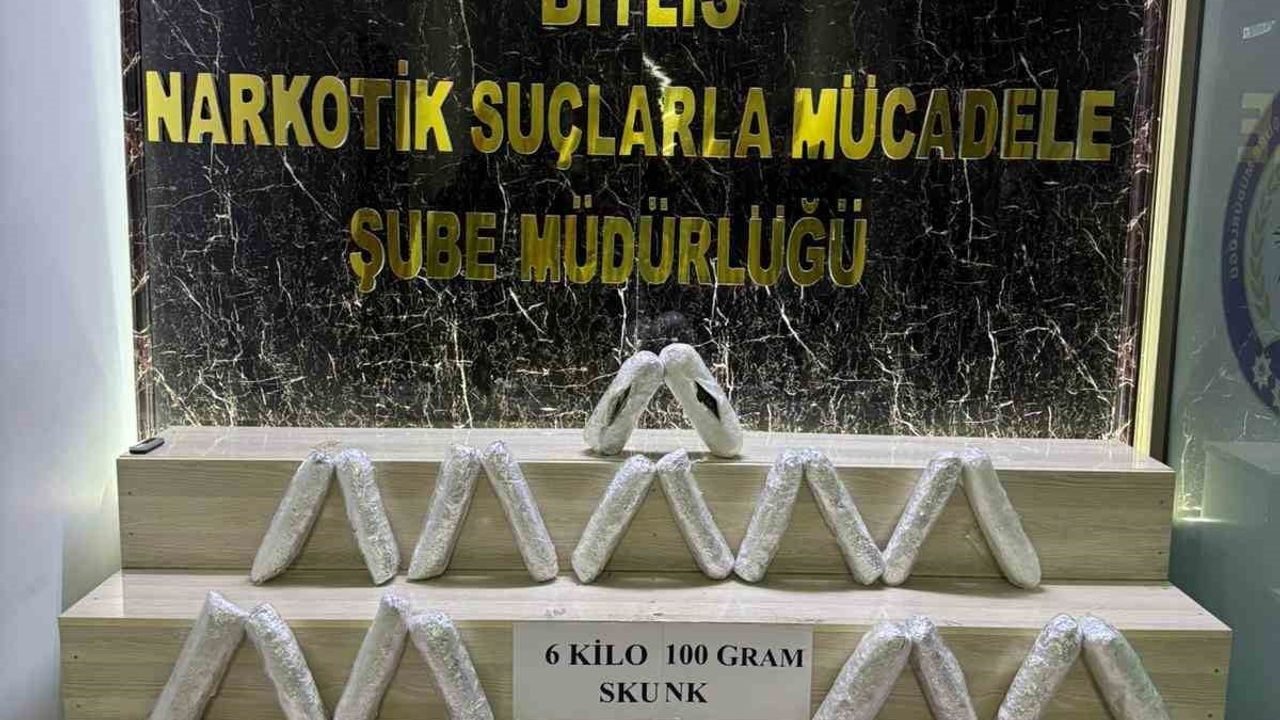 Bitlis'te 6 kilo 100 gram skunk ele geçirildi, 4 kişi tutuklandı