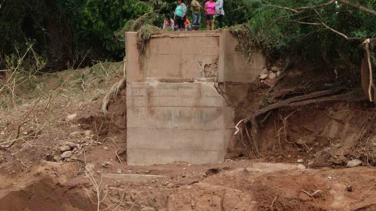 Bolivya'da sel felaketi: 20 ölü, 24 kayıp