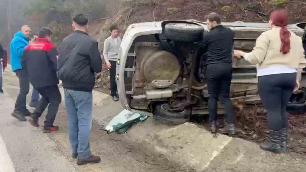 Bolu-Abant Yolunda Otomobil Takla Attı — Akçaalan'da Kaza