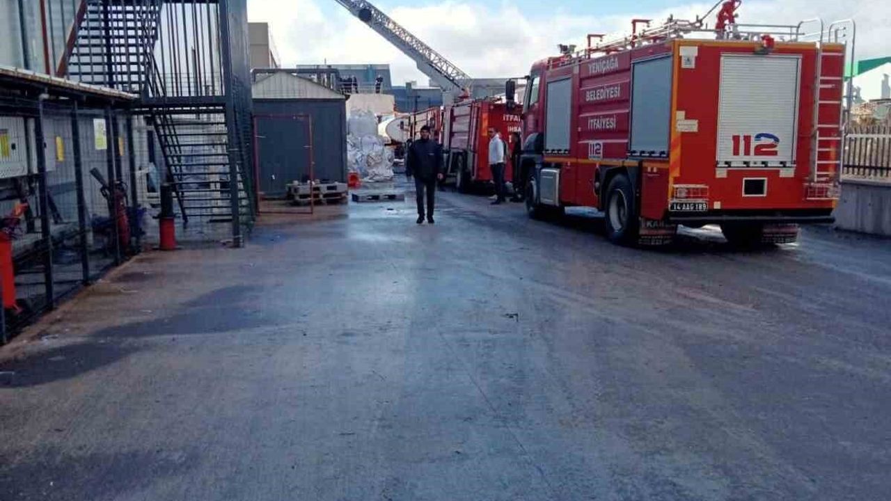 Bolu Gerede'de Fabrika Yangını Büyümeden Söndürüldü