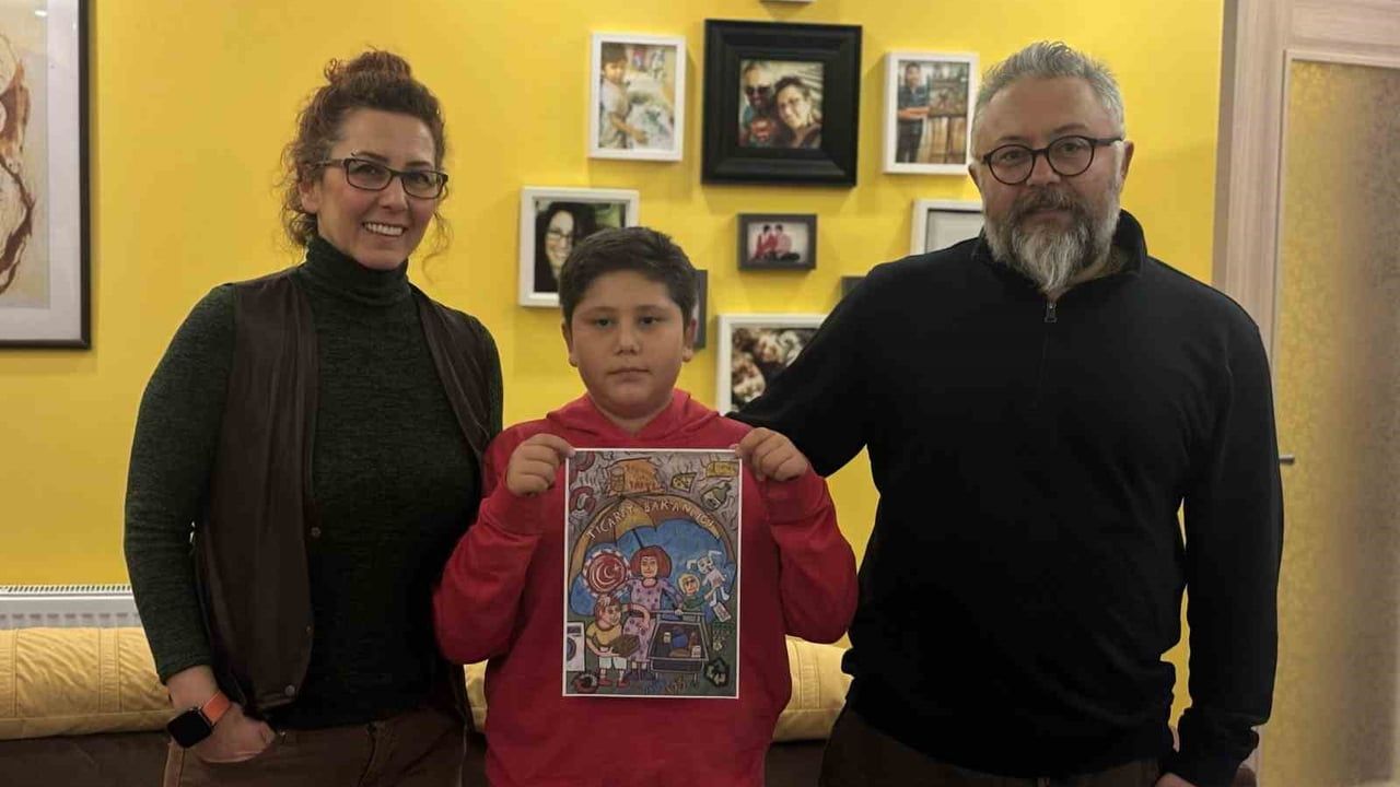 Bolu’lu Uygar Çetin, 'Bilinçli Tüketici' Resim Yarışmasında Türkiye Birincisi