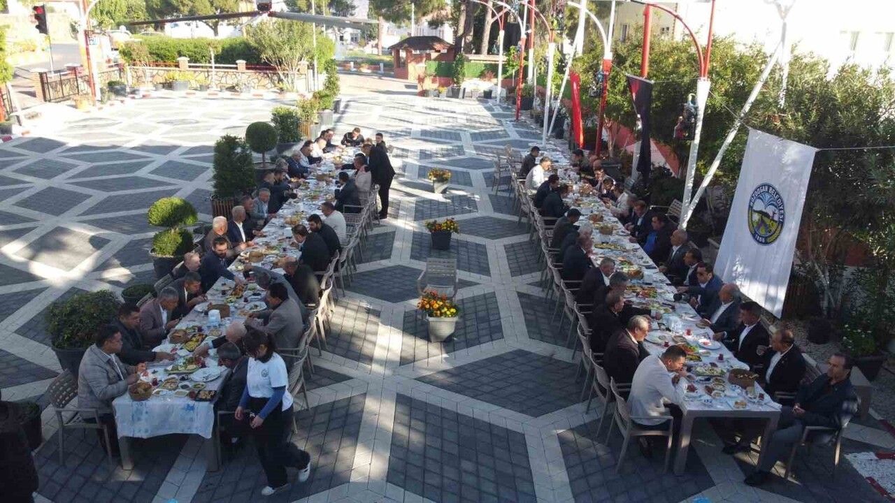 Bozdoğan'da 'Bizim Gız Kafe' Kadınlara Özel Yeni Buluşma Noktası
