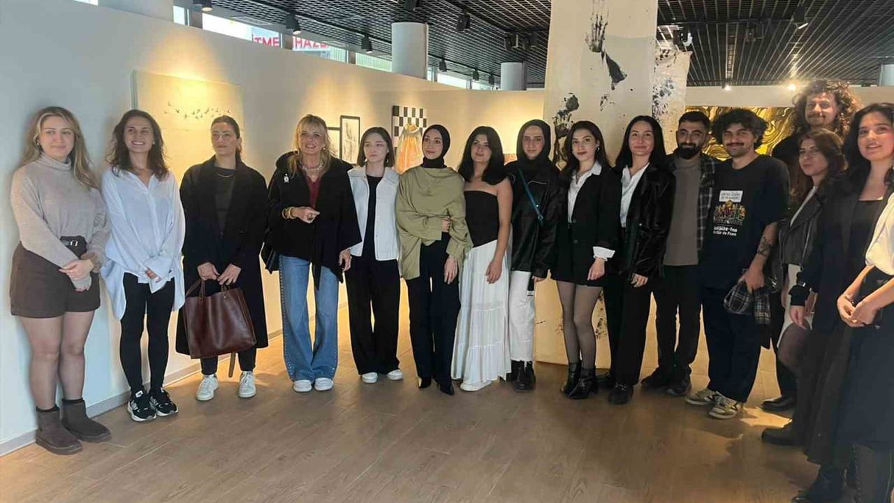 BŞEÜ'lü Genç Sanatçılar İstanbul'da 'Anadolu’dan İzlenimler 5. Dönem' Sergisinde