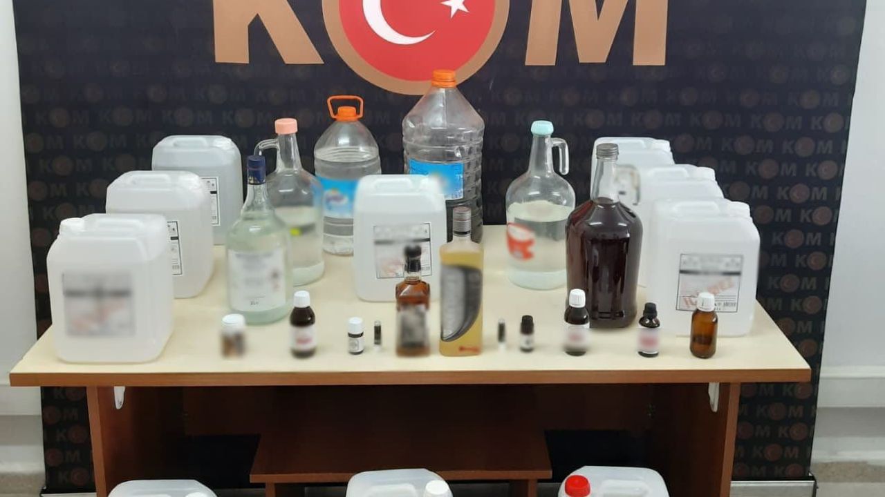 Burdur’da 2025’te bin 284,5 litre kaçak ve sahte alkol ele geçirildi