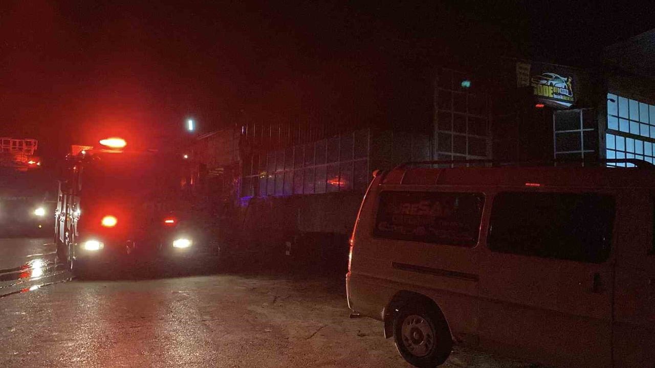 Burdur'da Oto Boyama Atölyesinde Yangın