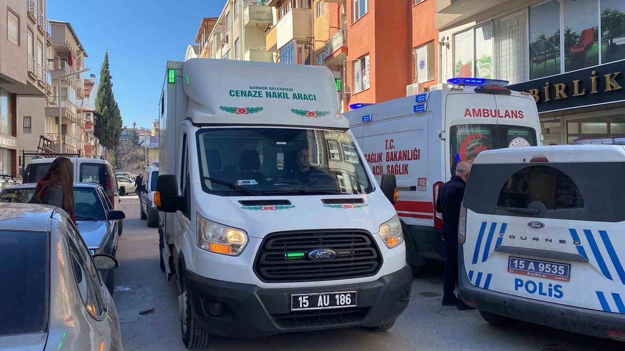 Burdur'da Otobüs Şoförü Otelde Ölü Bulundu