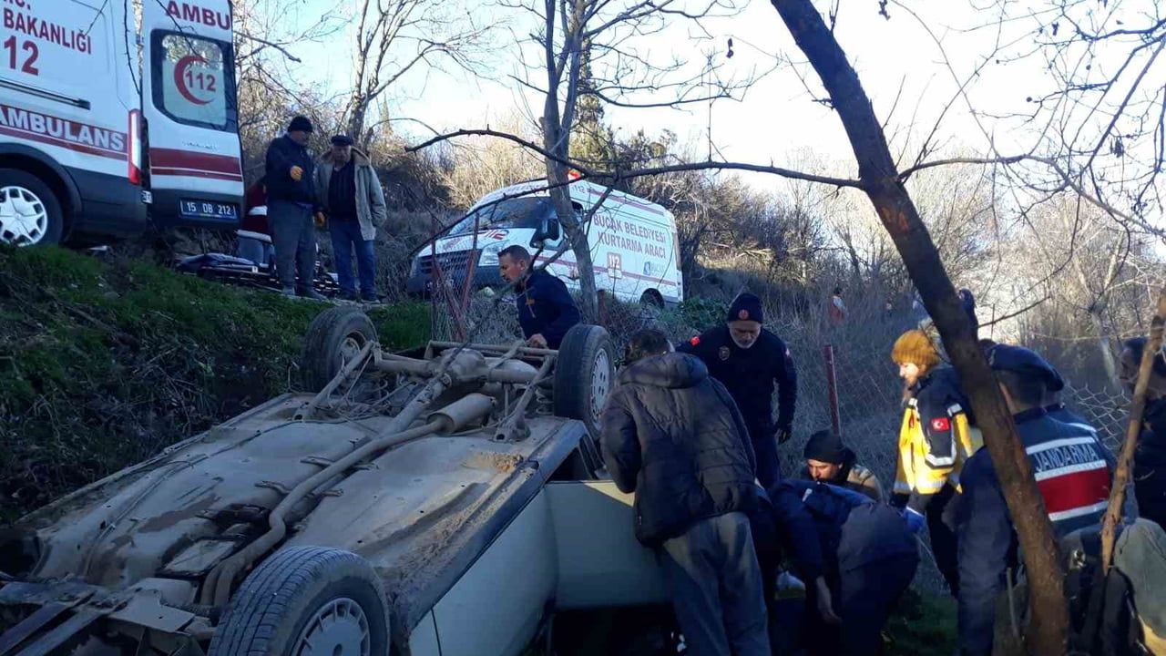 Burdur'da Otomobil Takla Attı: Sürücü Yaralandı