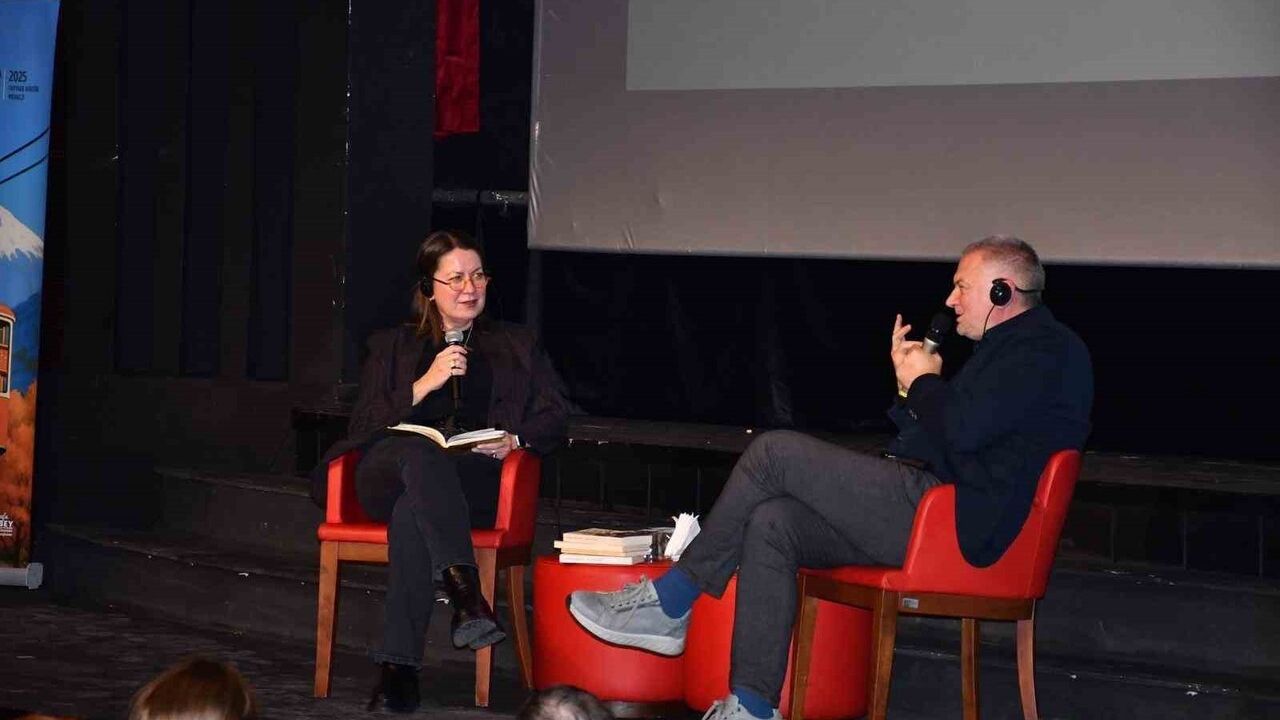 Bursa'da Edebiyatın Ustaları: 2. Uluslararası Edebiyat Festivali 'Cesaret'