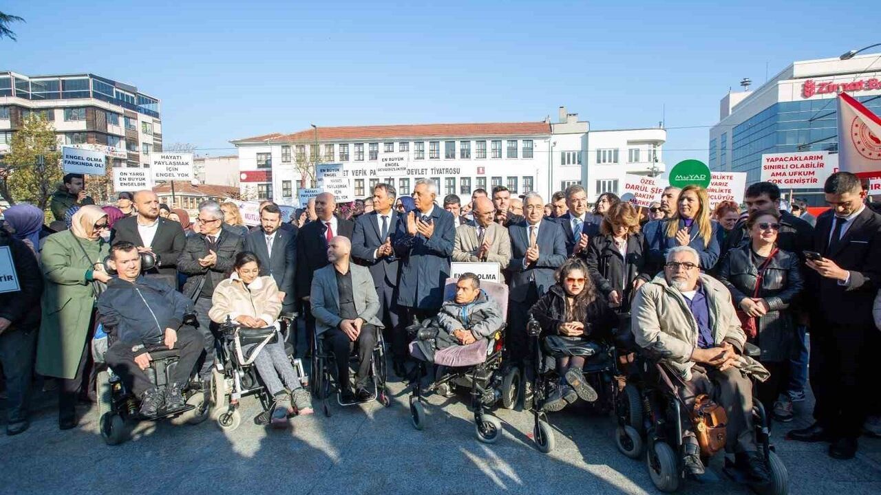 Bursa'da Engeller Aşılıyor: Bursa Büyükşehir'den Dünya Engelliler Günü Etkinlikleri