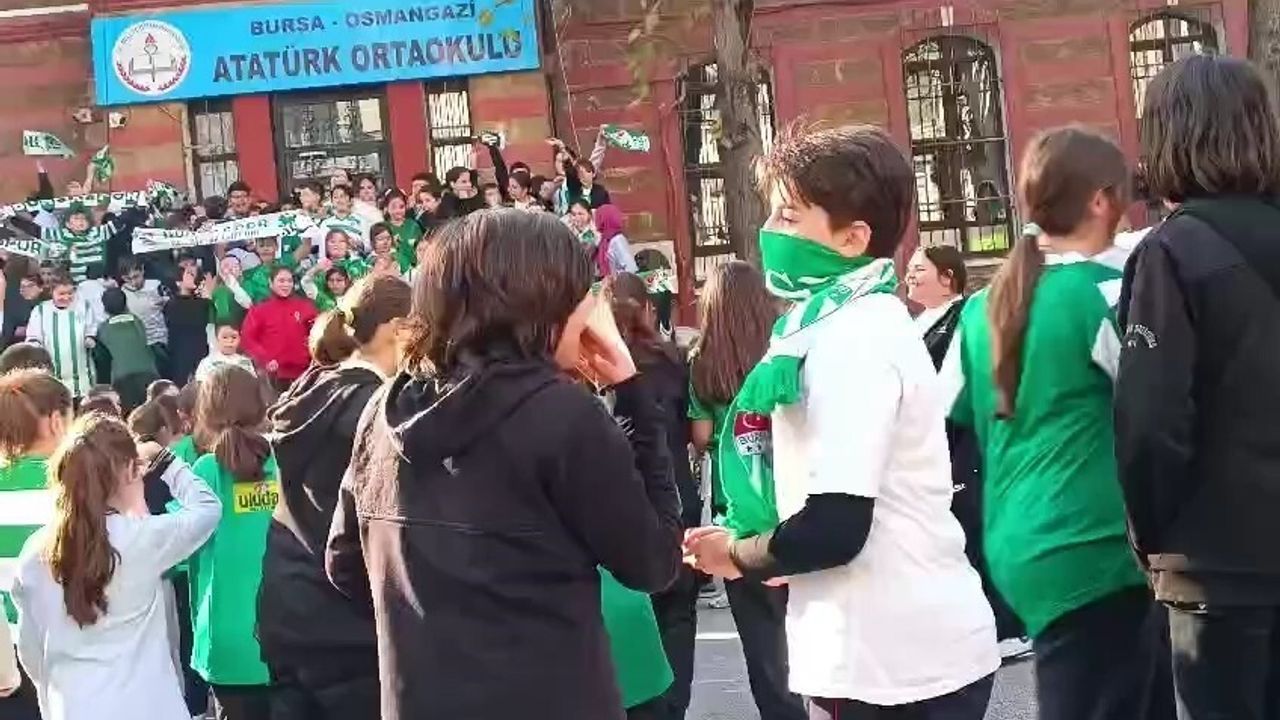 Bursa'da Her Ayın 16'sı 'Bursa Spor Günü': Öğrenciler Formayla Okula Gidecek