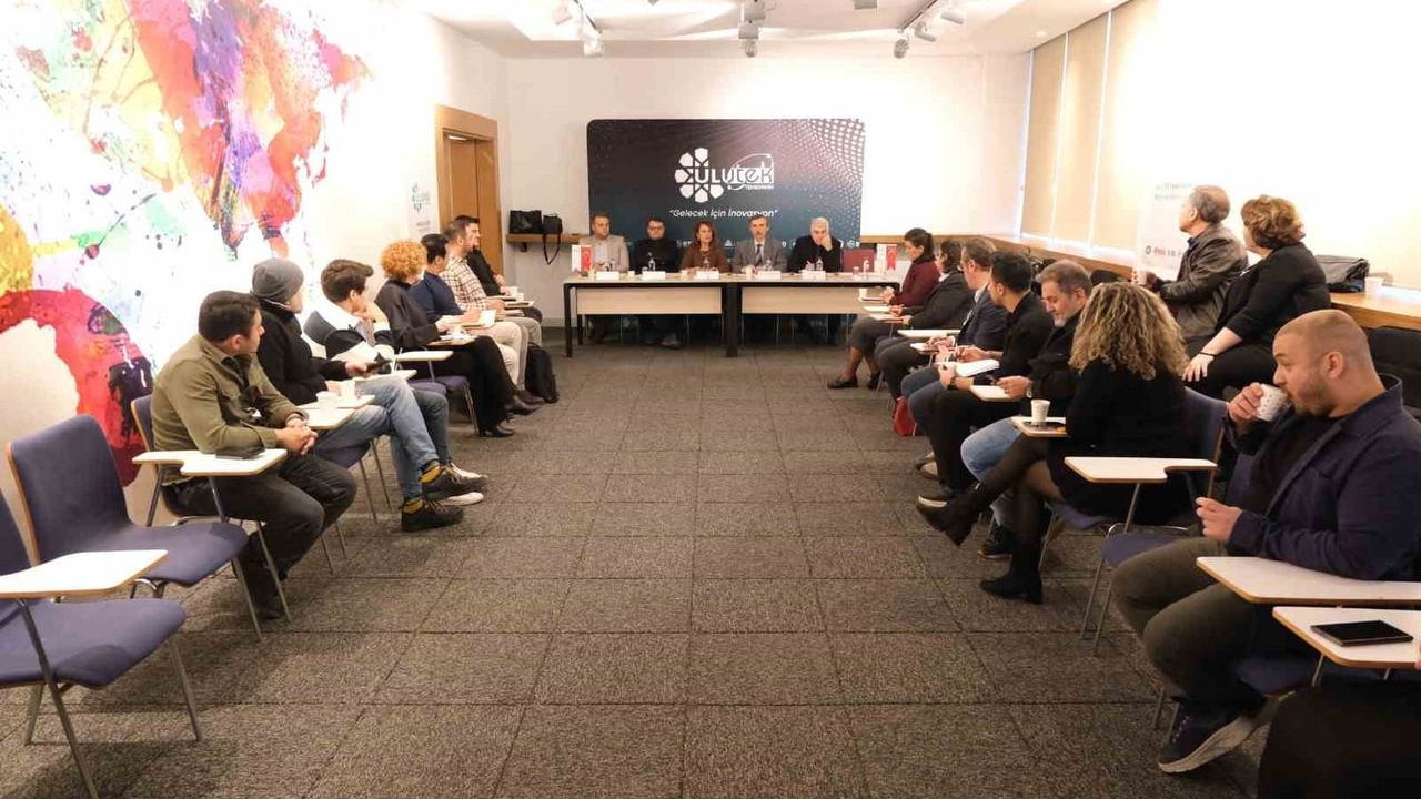 Bursa’da ULUTEK Teknoloji Sahnesi’nde Akıllı Şehircilik İş Birlikleri