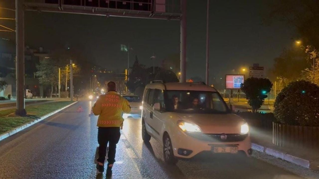 Bursa'da Yılbaşı Öncesi Polis Denetimleri Sıklaştırıldı