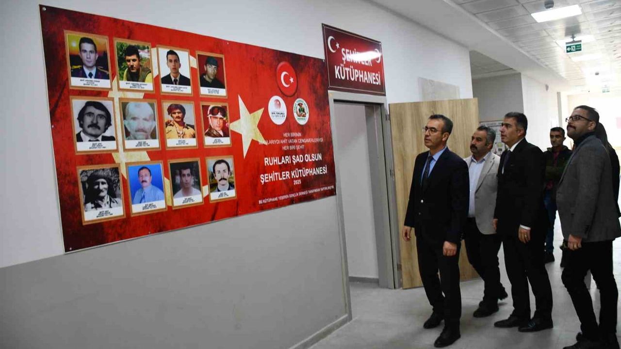 Bursa'dan Beytüşşebap'taki Şehit Kütüphanelerine Kitap Desteği