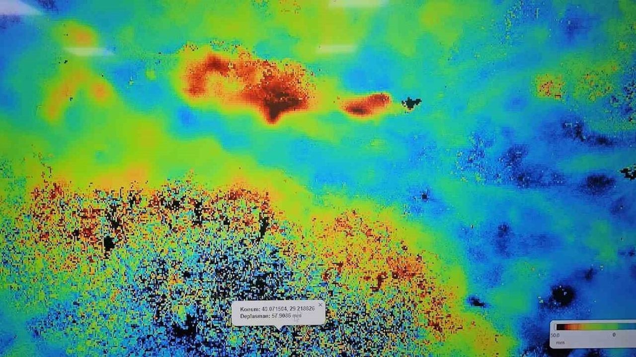 Bursa Ovası Yılda 6 cm Çöküyor — Konya Ovası'nda 5-10 cm Risk