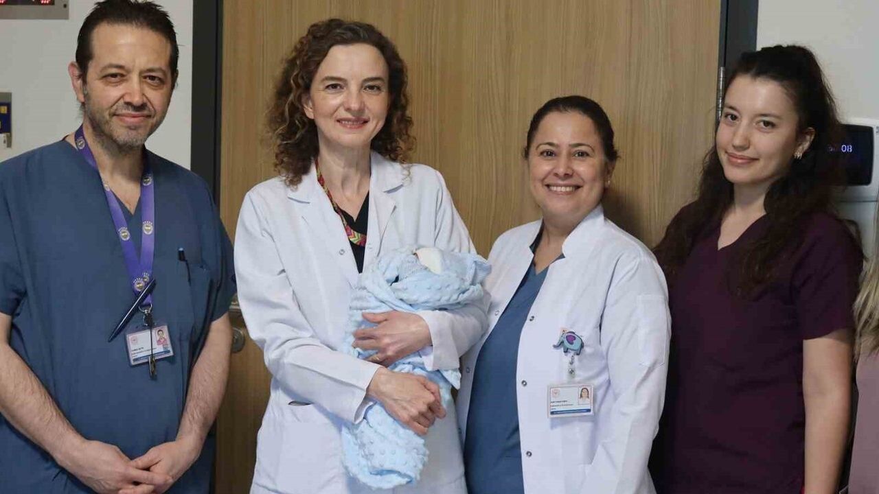 Bursa Şehir Hastanesi Tüp Bebek Merkezi'nde İlk Sağlıklı Bebek Dünyaya Geldi