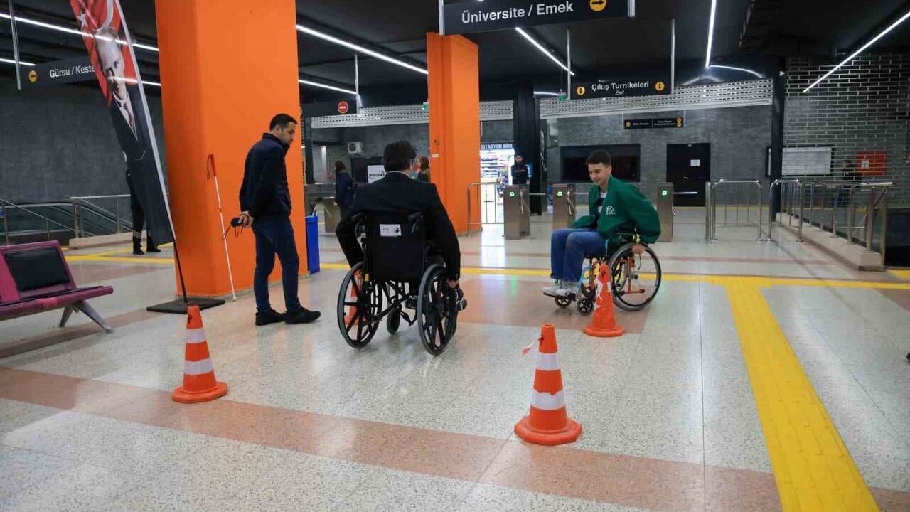 BURSARAY'da Empati Parkuru: Bursa Büyükşehir Dünya Engelliler Günü'nde Farkındalık