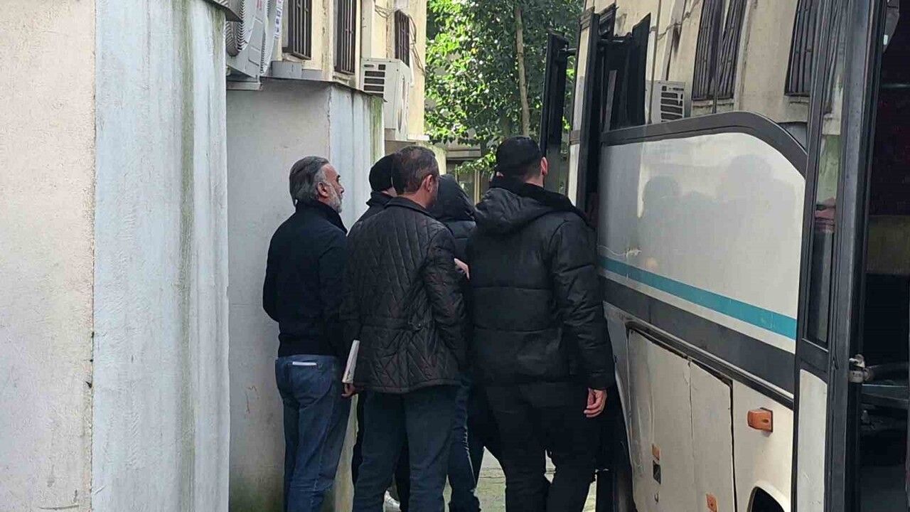 Büyükçekmece Adliyesi'ndeki Altın ve Gümüş Soygunu: 13 Şüpheli Adliyeye Sevkedildi