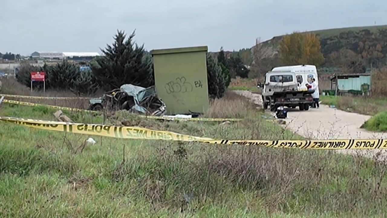 Büyükçekmece'de Gece Kaza Gündüz Farkedildi: 2 Ölü