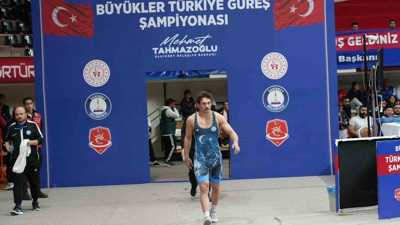 Büyükler Grekoromen ve Kadınlar Türkiye Şampiyonası Sona Erdi: ASKİ Zirvede