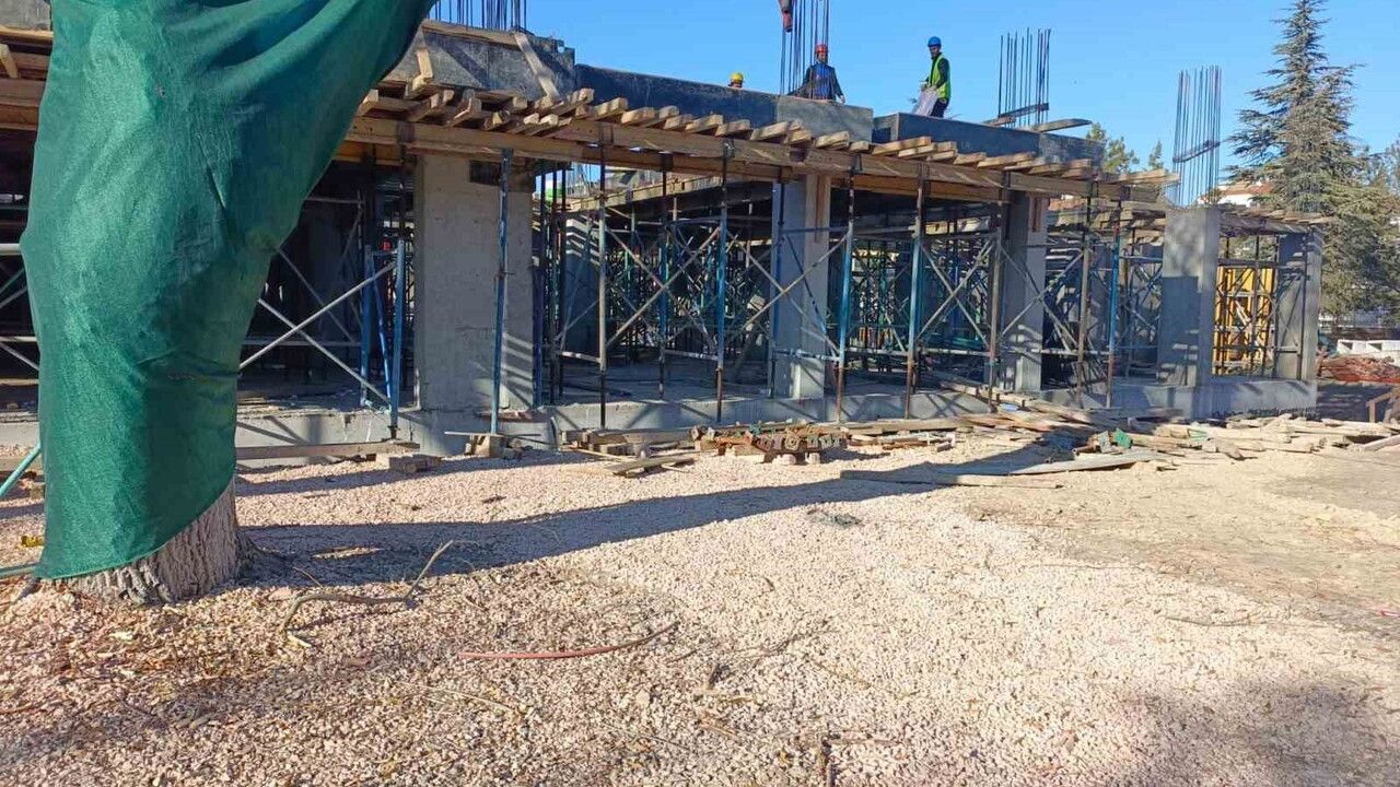 Cafer Güven Huzurevi ve Engelsiz Yaşam Merkezi İnşaatı Eskişehir'de Sürüyor