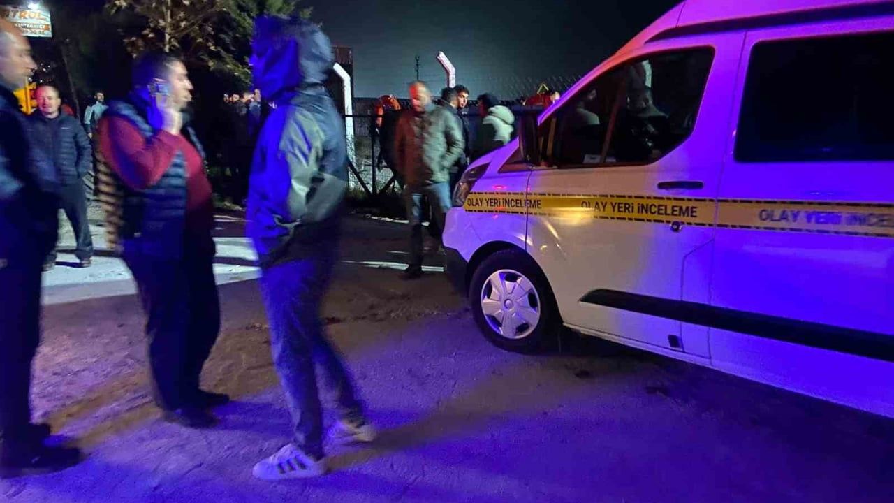 Çanakkale Ayvacık'ta Boşanma Aşamasındaki Çift Öldürüldü: Şüpheli Tutuklandı