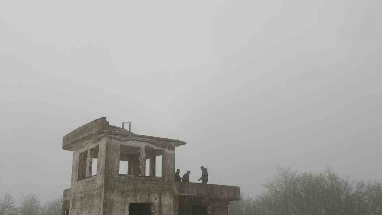 Çanakkale'de Mevsimin İlk Karı: Çan ve Bayramiç Beyaza Büründü