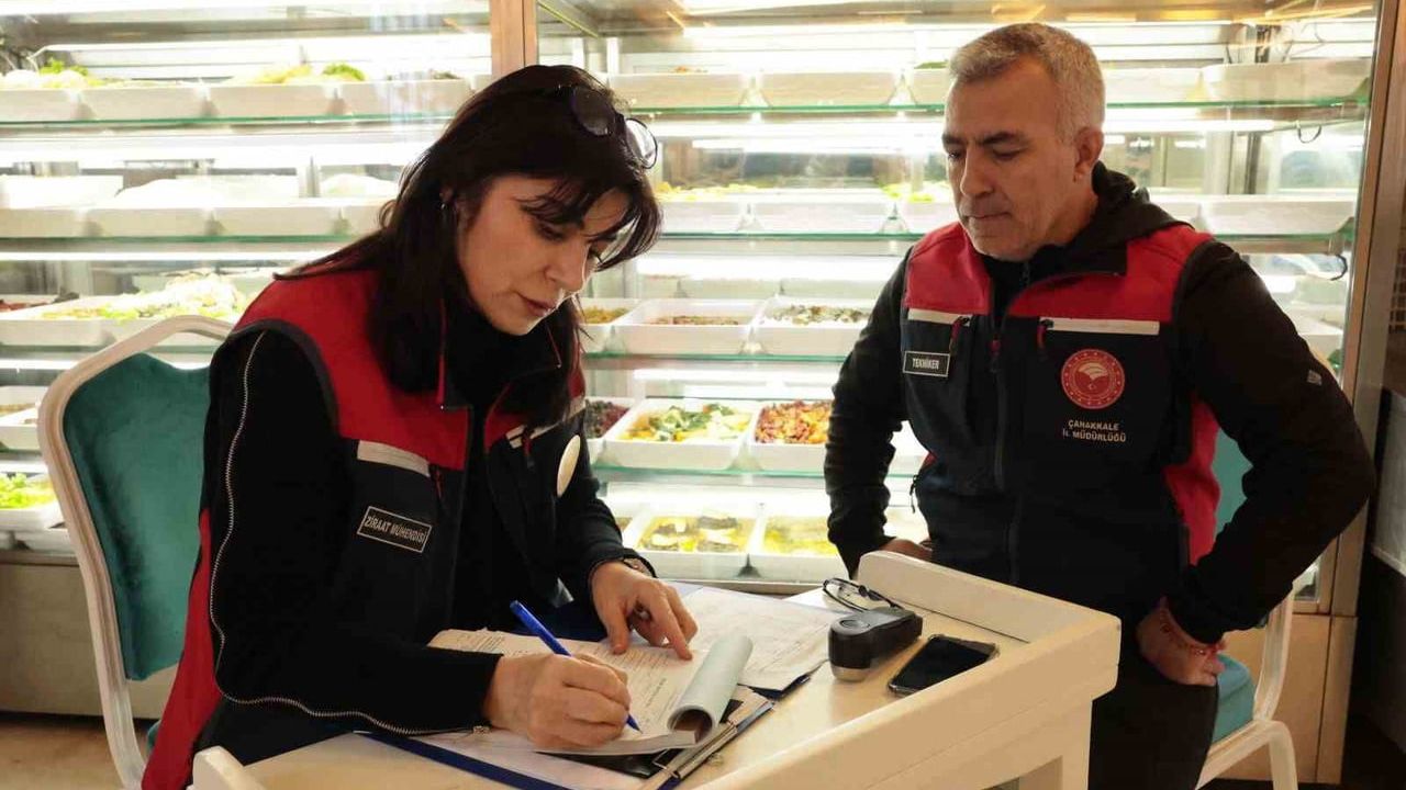 Çanakkale'de Yılbaşı Öncesi Gıda Denetimleri Sıklaştırıldı