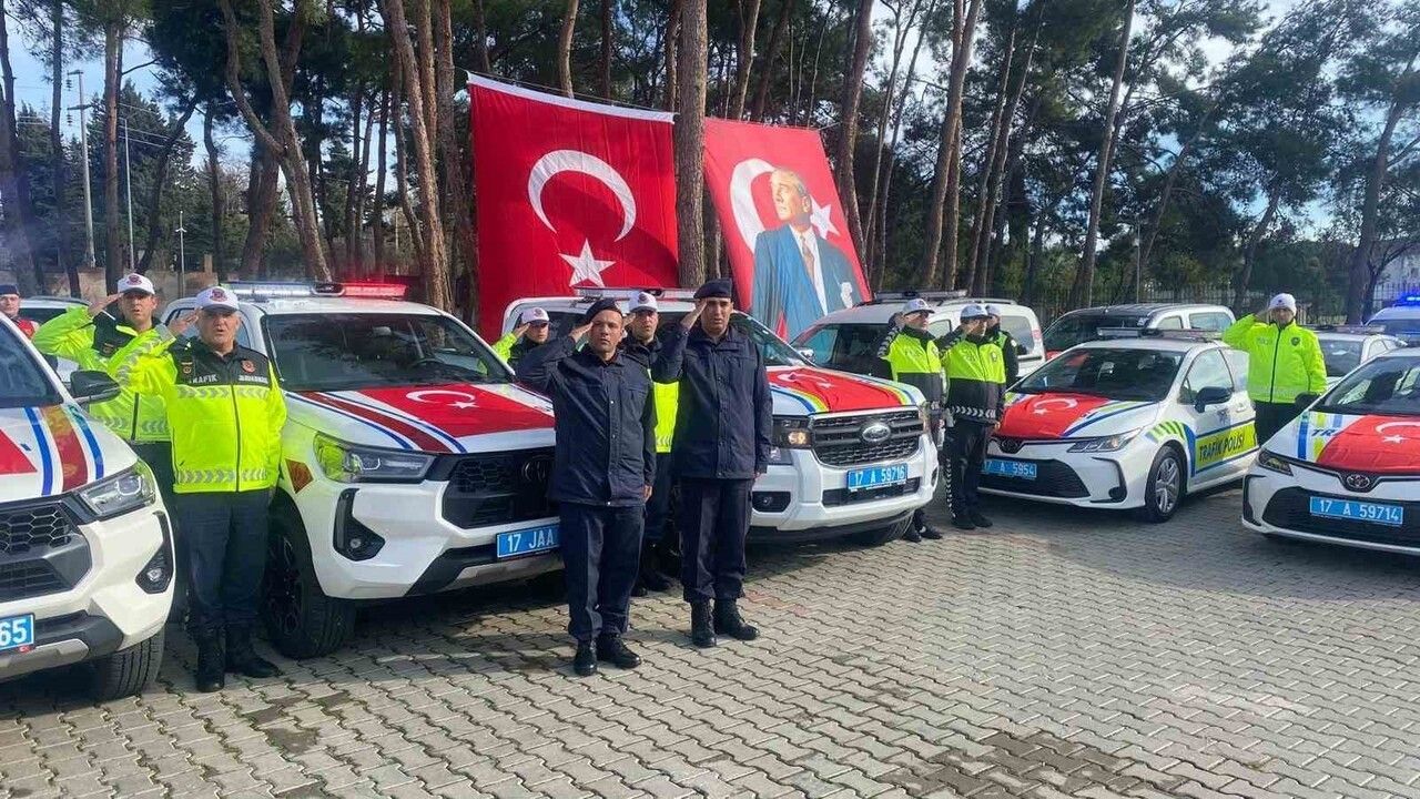 Çanakkale'ye 95 Yeni Kolluk Aracı: 74 Emniyet, 19 Jandarma, 2 Sahil Güvenlik
