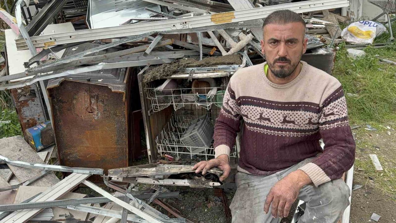 Canik'te Yangında Kullanılamaz Hale Gelen Ev İmeceyle Onarılıyor