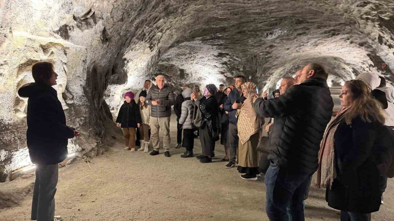 Çankırı Turist Kafilelerinin Yeni Rotası: Müzeler ve Tuz Mağarası