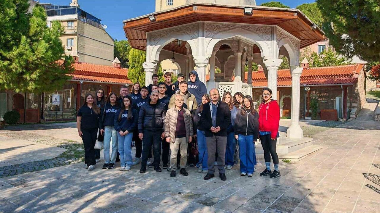 ÇEDES Öğrencileri Nasuh Paşa Külliyesi’nde Buluştu