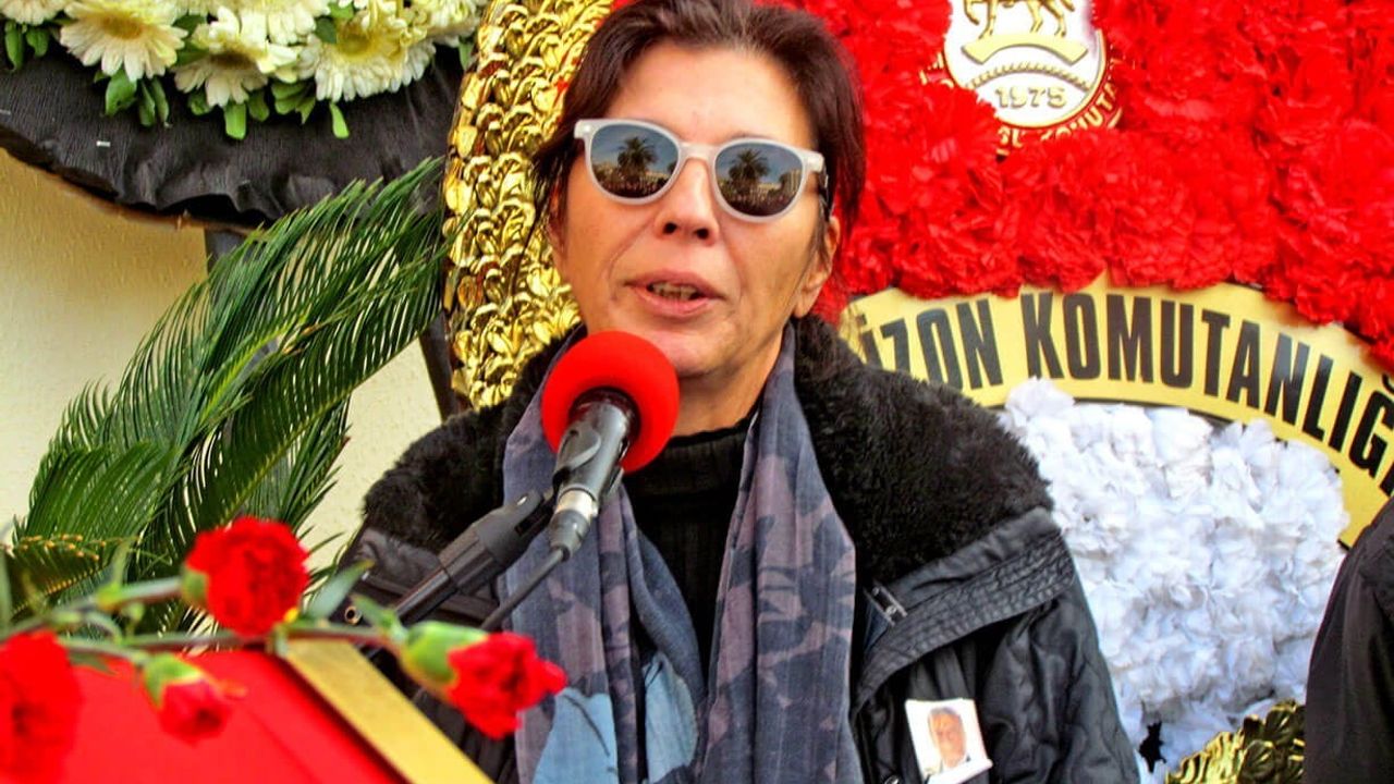 Çeşme’de Ahmet Faik Tütüncüoğlu askeri törenle uğu…