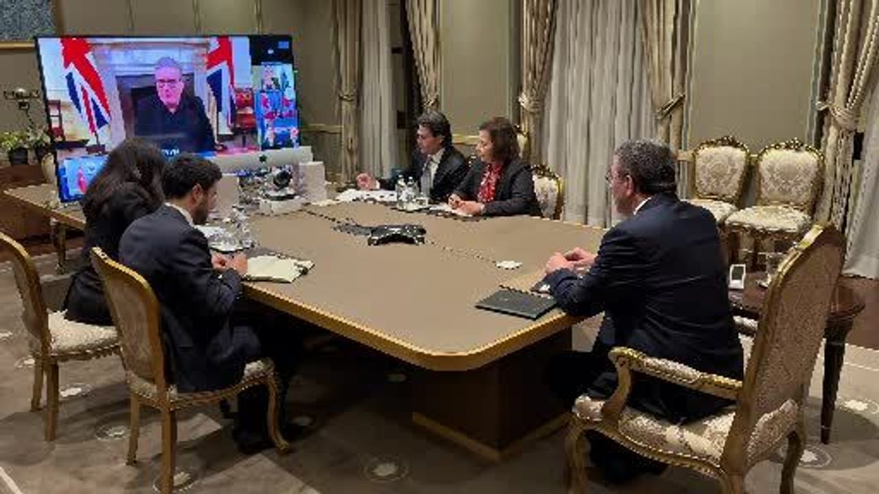 Cevdet Yılmaz, Gönüllüler Koalisyonu Çevrimiçi Liderler Zirvesi’ne Katıldı — Türkiye’den Diplomasi Mesajı