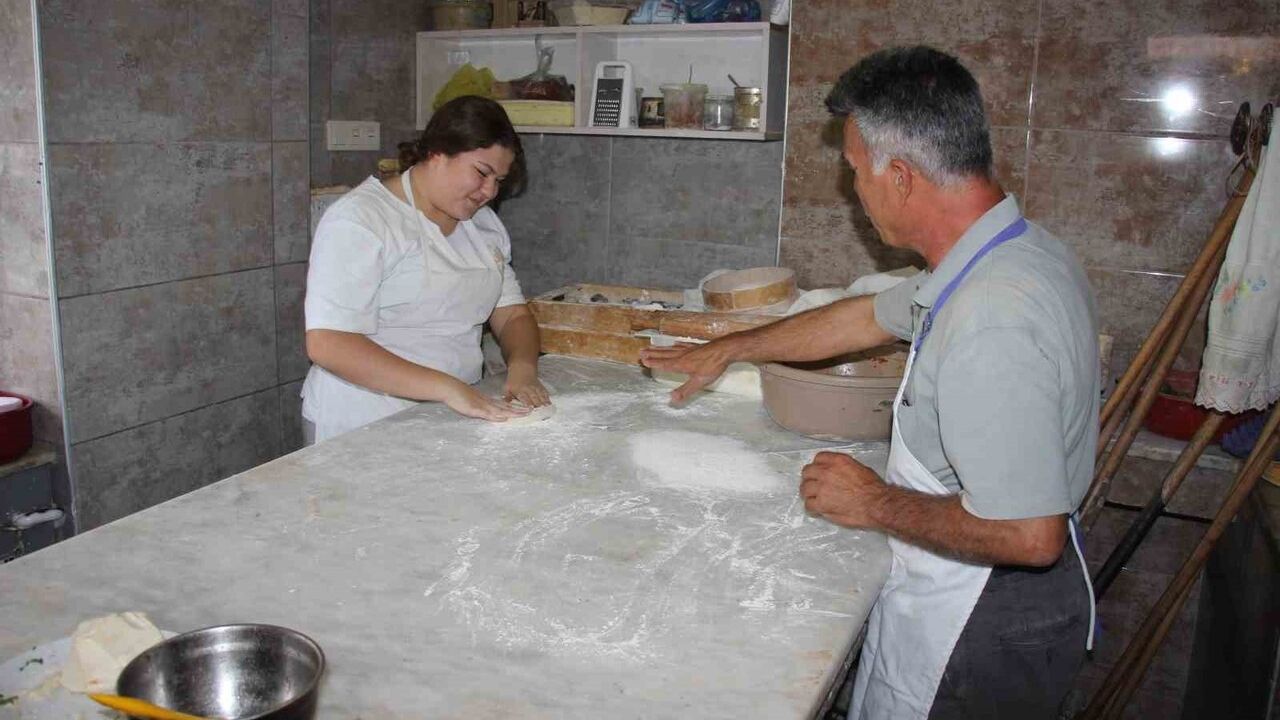 Çıraktan Patrone: 45 Yıllık Pideci Ustası Hamit Tosun