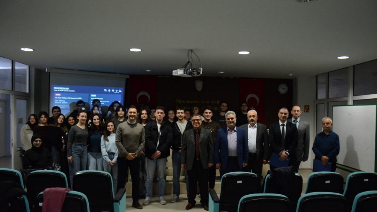 Çocuk Hakları ve Güncel Sorunlar: Anadolu Üniversitesi'nde Seminer