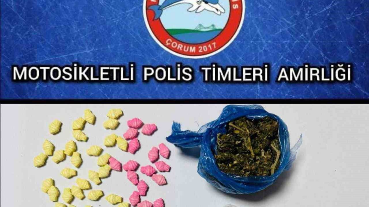 Çorum'da Denetimlerde 8 Kişi Yakalandı: Silah ve Uyuşturucu Ele Geçirildi