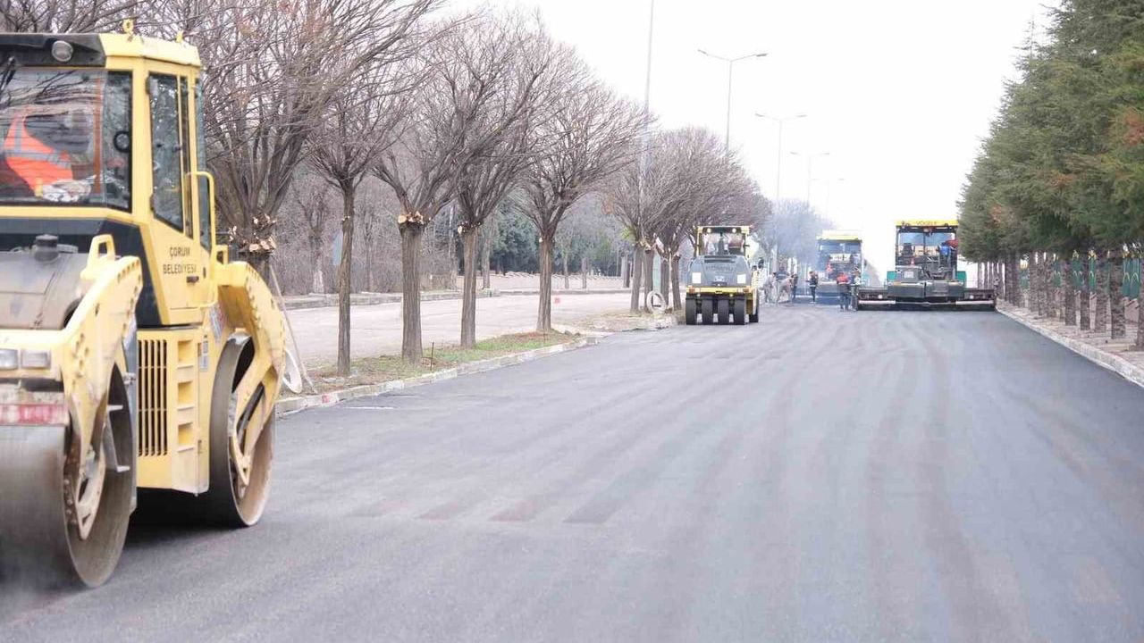 Çorum OSB'ye bin 700 ton asfalt serildi