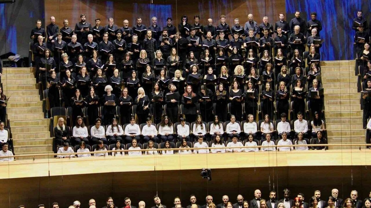 CSO 200. Yılını 500 Koristle Dünya Koro Günü'nde Taçlandırdı