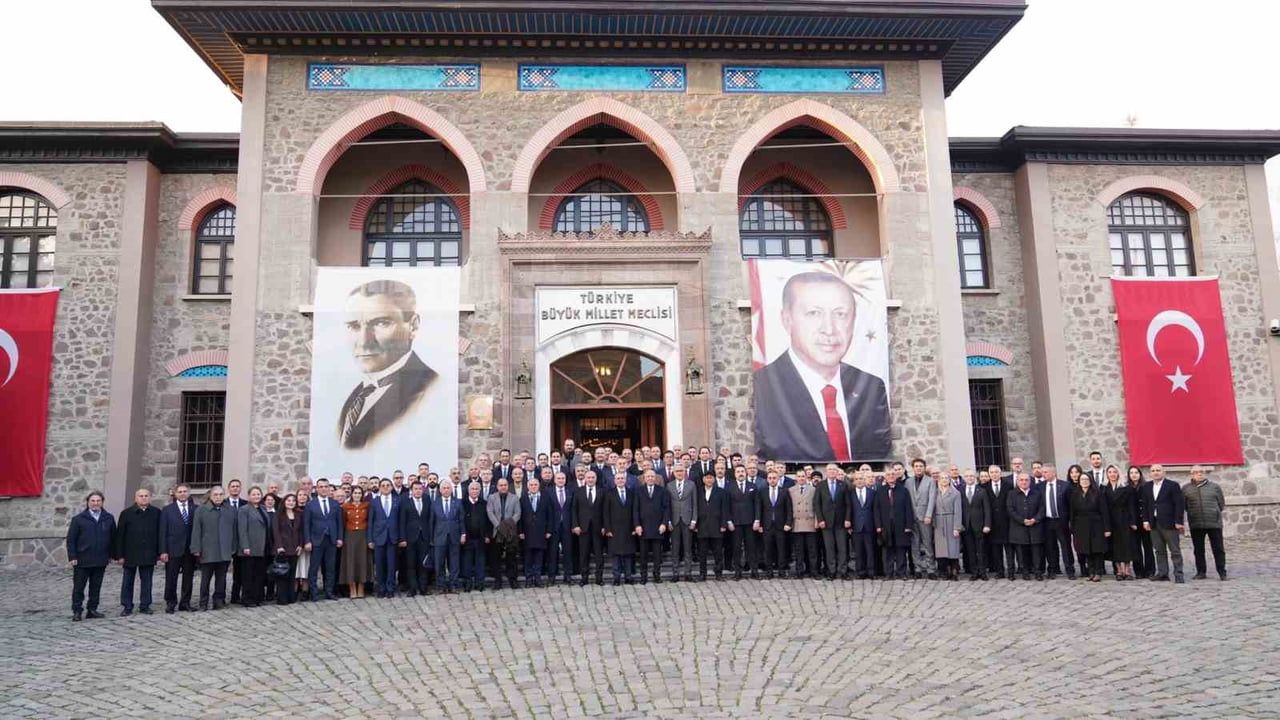 Cumhuriyeti Kuran Şehirler Buluşması Ankara'da — Cumhuriyet Müzesi'nde 27 Aralık