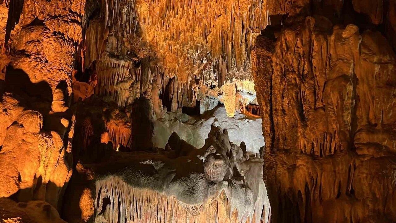 Damlataş Mağarası 2025'te 270 Bin Ziyaretçiyle Sağlık ve Turizm Merkezi