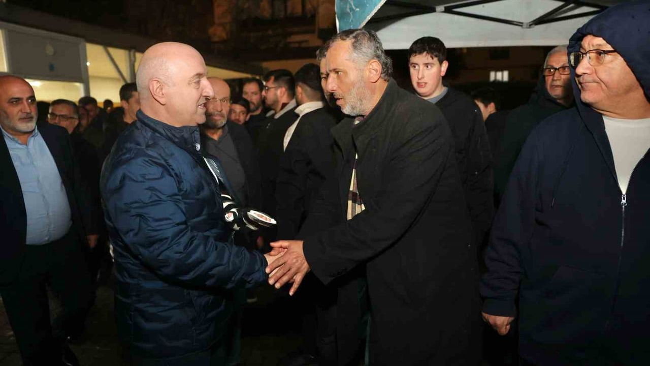 Darıca'da Regaip Kandili'nde Lokma İkramı