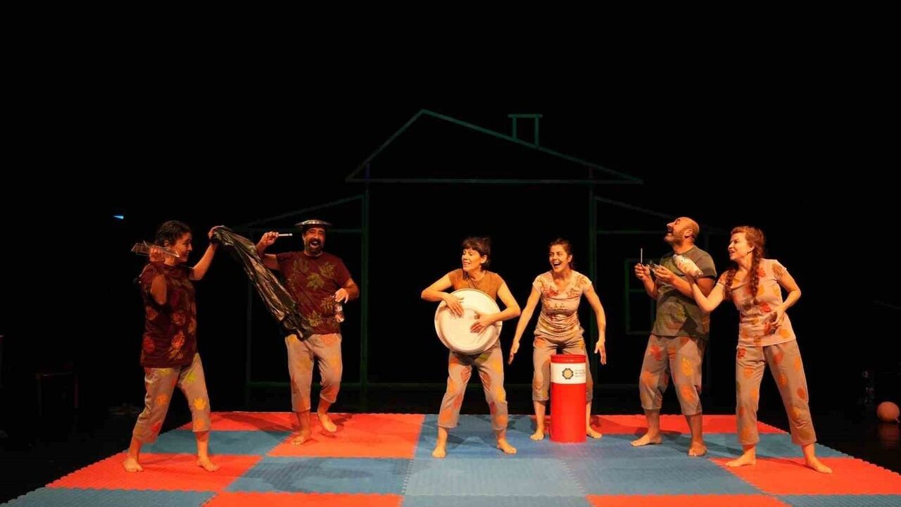 DBŞT Sınav Başvuruları Başladı: 23 Stajyer Oyuncu, 3 Sahne Uygulayıcısı