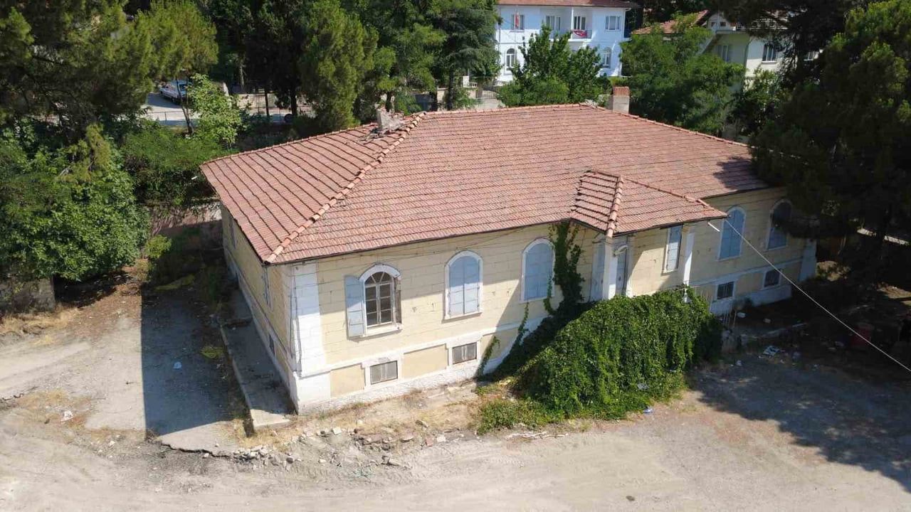 Demirci Halı Dokuma ve Deneyimleme Atölyesi Protokolü İmzalandı